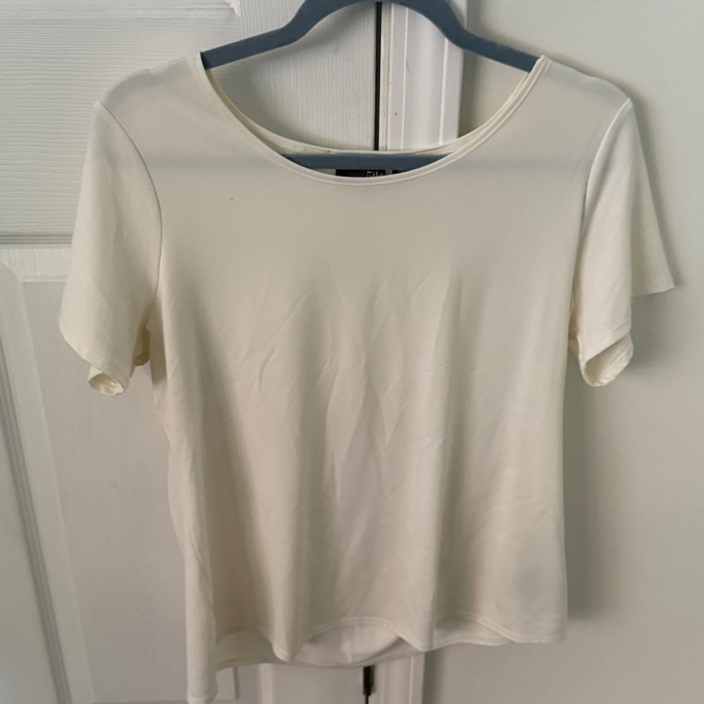 East 5th Essentials White Top